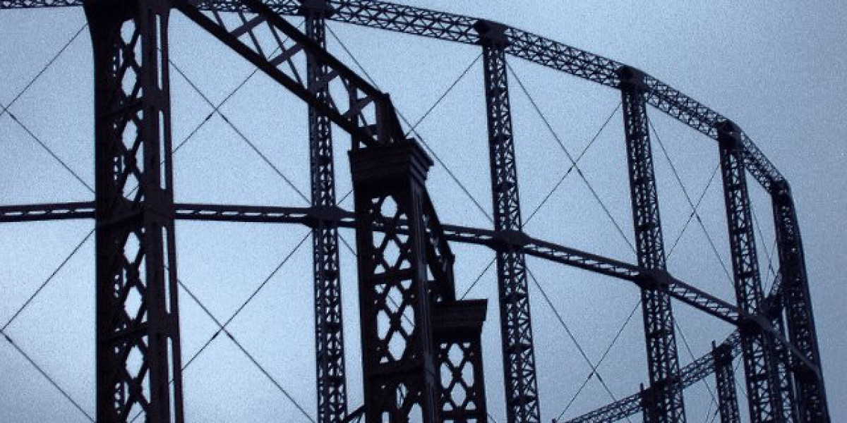 Star Entertainment Finds Lifeline, Sells Brisbane Casino, Gets Loan